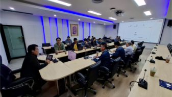 กองการจัดสรรน้ำตรวจเก็บข้อมูลและติดตั้งอุปกรณ์วัดการใช้น้ำของการไฟฟ้าฝ่ายผลิตแห่งประเทศไทย เขื่อนศรีนครินทร์ จังหวัดกาญจนบุรี